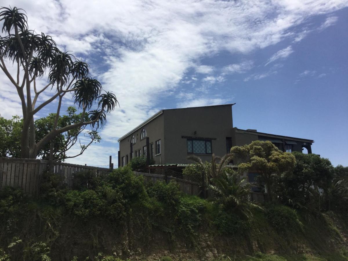 Coram Deo Saltywaves Double En-Suite Rooms With Sea Views Coffee Bay Exterior photo